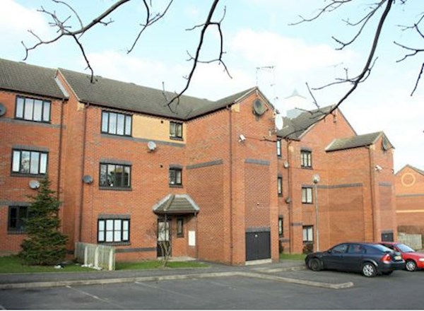 Fleur-De-Lys Court, Warwick - Stonewater