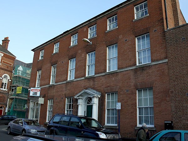 New Street, Warwick - Stonewater