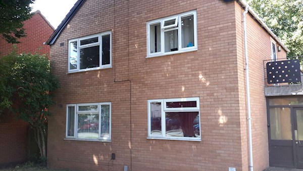 COMPTON CLOSE, LEAMINGTON SPA - Warwick District Council