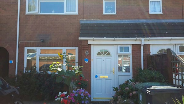 HELLIDON CLOSE, LEAMINGTON SPA - Warwick District Council