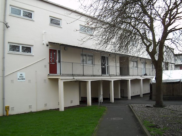 KENNEDY SQUARE, LEAMINGTON SPA - Warwick District Council