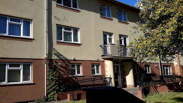 TACHBROOK COURT, TACHBROOK ROAD, LEAMINGTON SPA - Warwick District Council