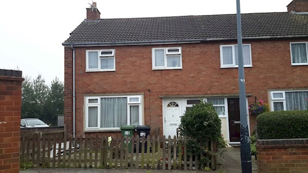 CHESFORD CRESCENT, WARWICK - Warwick District Council
