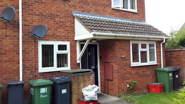 CHESFORD CRESCENT, WARWICK - Warwick District Council