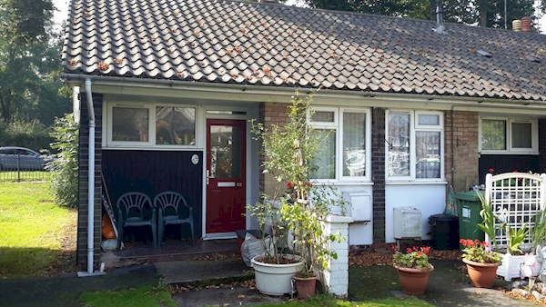 SALTISFORD GARDENS, WARWICK - Warwick District Council